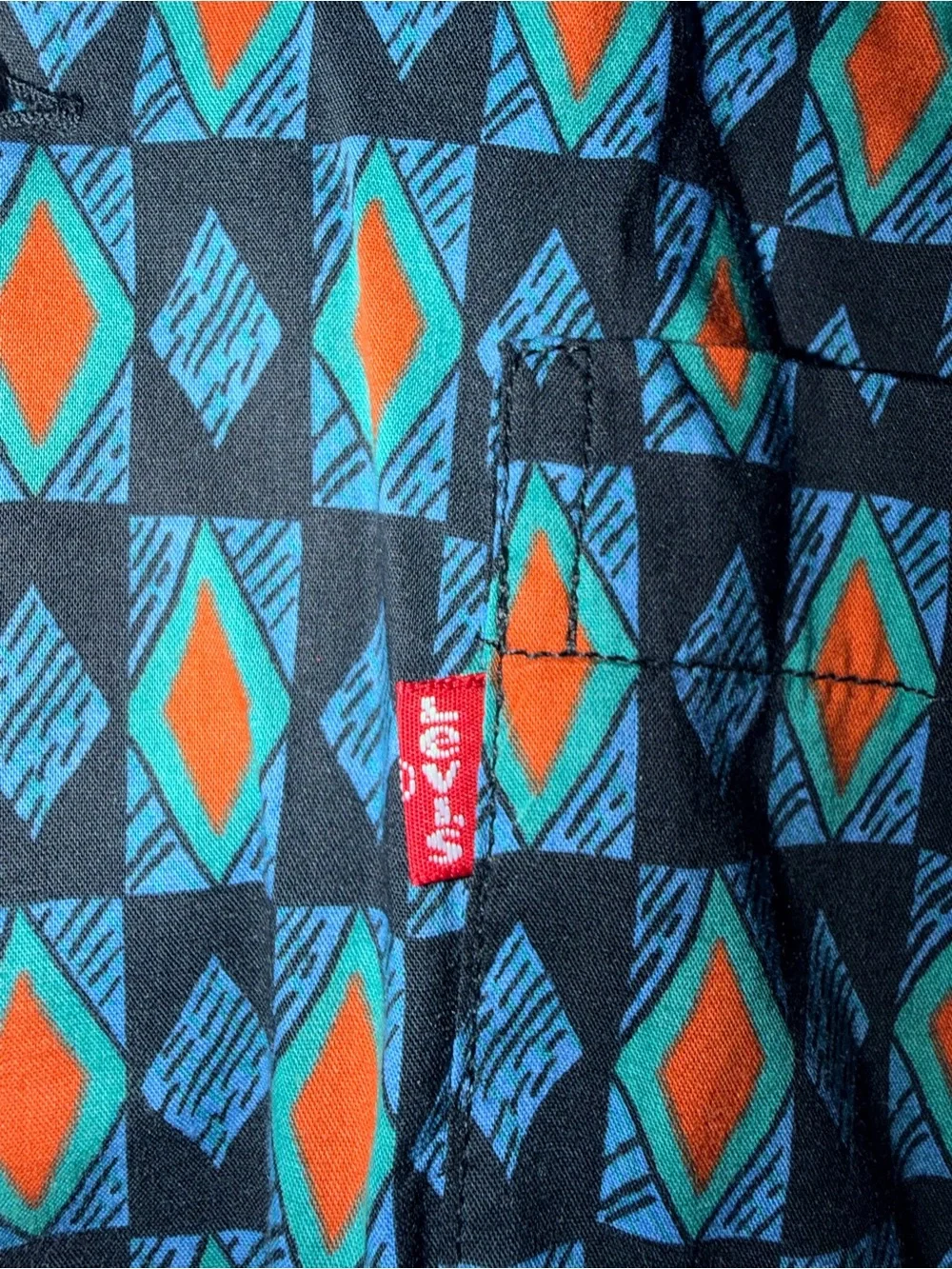 Levi's Navy Short-Sleeve Geometric Button-Down with Blue and Orange Accents